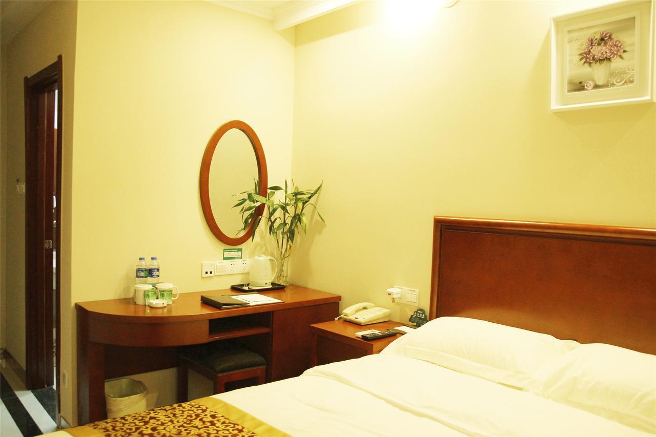 Greentree Alliance Shanghai Chongming Bayi Road Walking Street Hotel Dış mekan fotoğraf